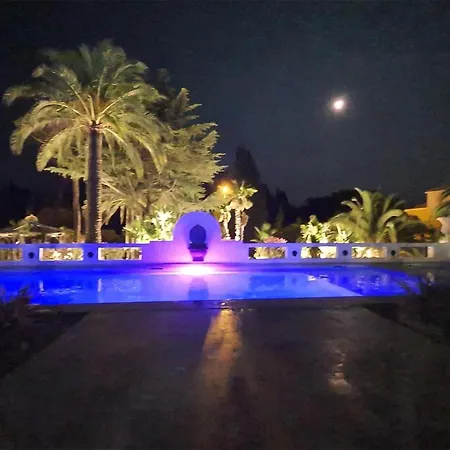 Stunning In Saint-raphael With Wifi Saint-Raphaël